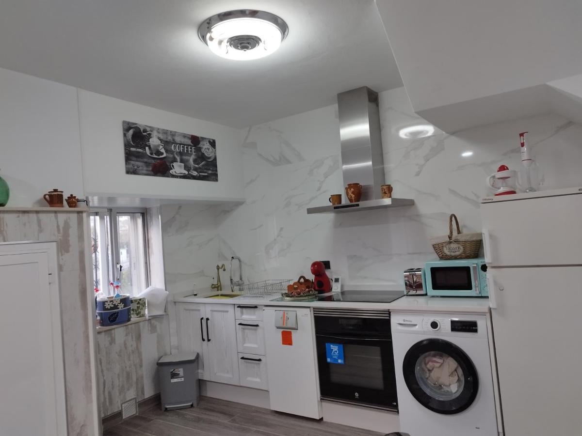 Lazzaretto Vivienda Uso Turistico Villa Lugo Bagian luar foto