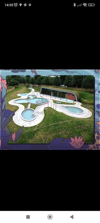 Lazzaretto Vivienda Uso Turistico Villa Lugo Bagian luar foto