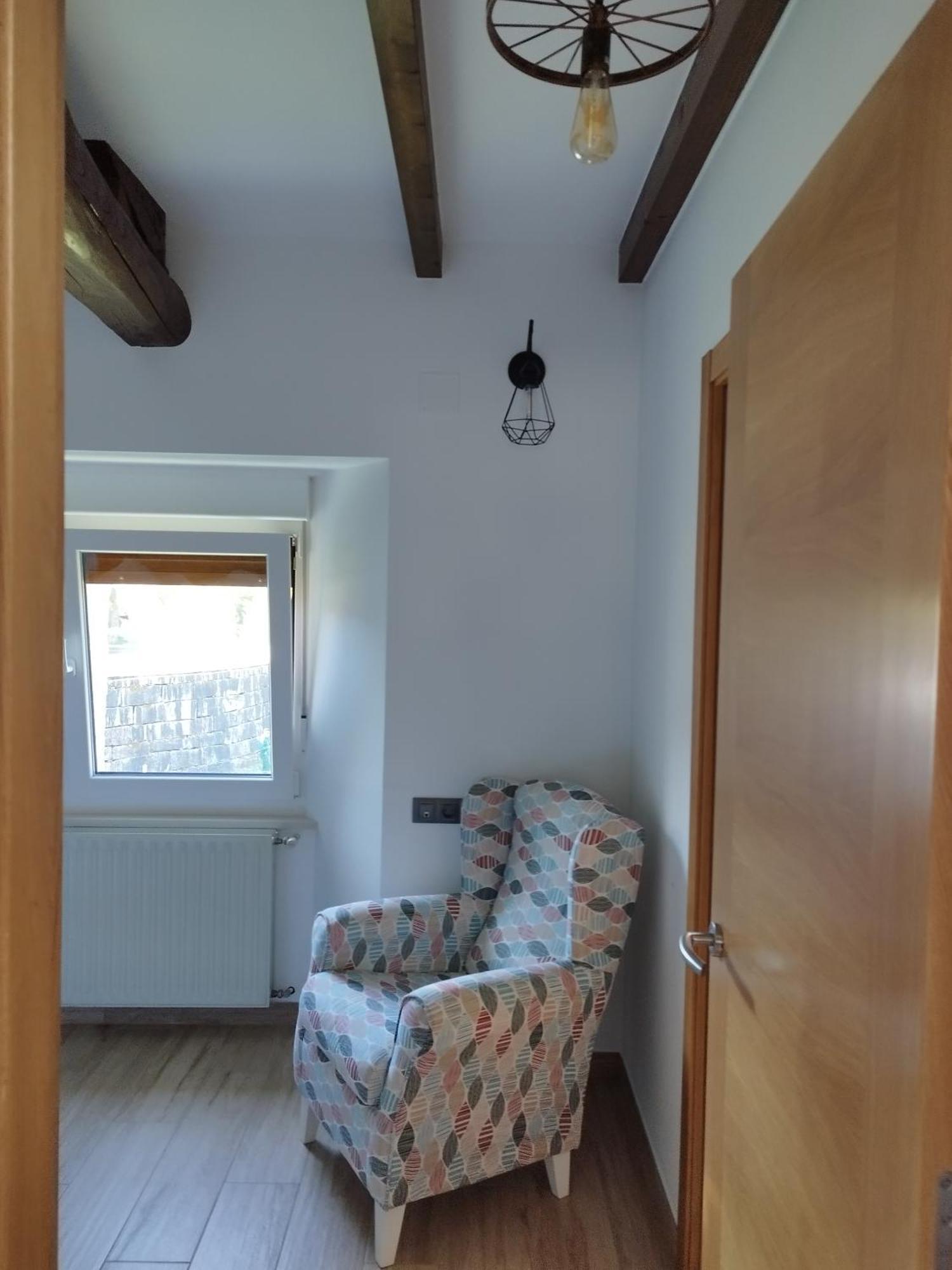 Lazzaretto Vivienda Uso Turistico Villa Lugo Bagian luar foto
